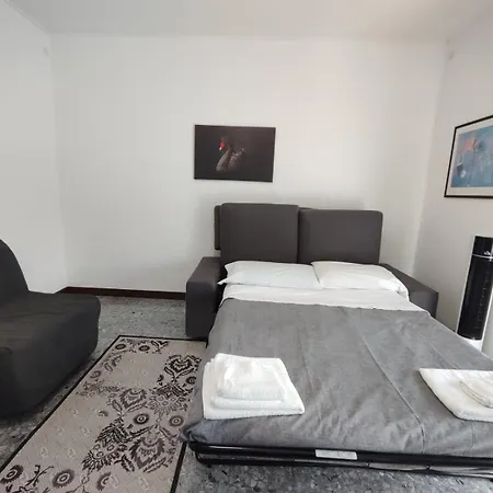 The Black Swan Appartement *